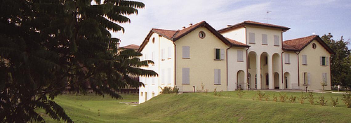 6946150421_cb2f769999